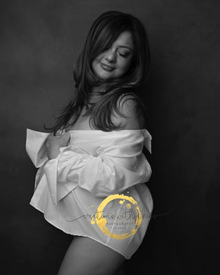 How to choose a newborn & maternity photographer