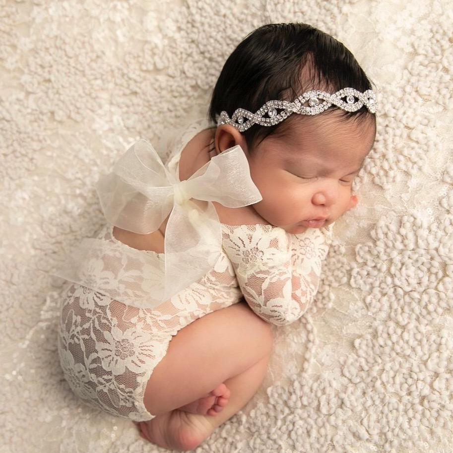 Newborn Photoshoot Outfits  Girls Newborn Baby Take Home Outfit – Page 2 –  Belle Threads