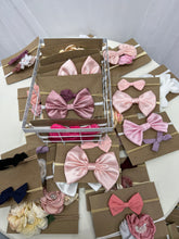 Load image into Gallery viewer, SURPRISE Bow Gift Sets
